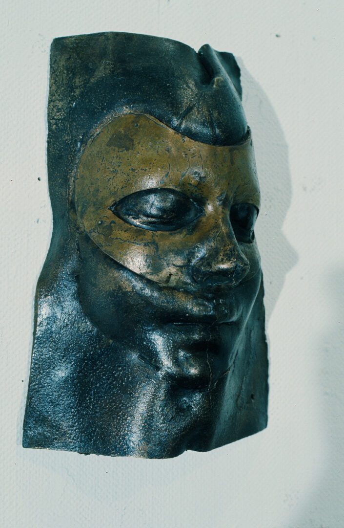 Mask No. 1 sculpture